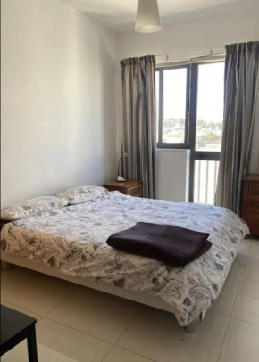 Bright Room Shared Bath Balcony For Woman Only